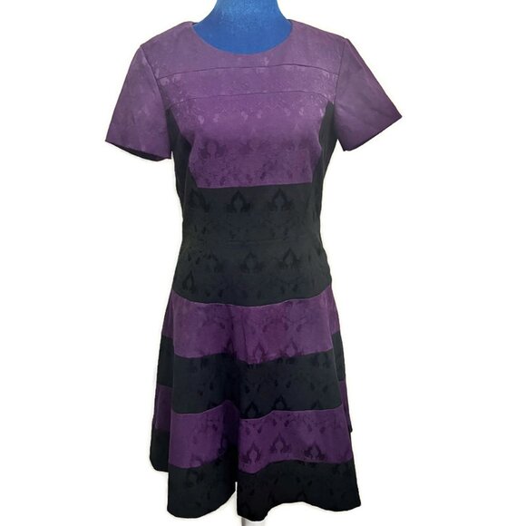 Badgley Mischka Belle Jacquard Colorblock striped dress Short Sleeve Purple 6 - Picture 2 of 12